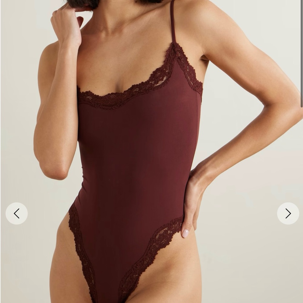 Skims Fits Everybody Lace Cami Bodysuit